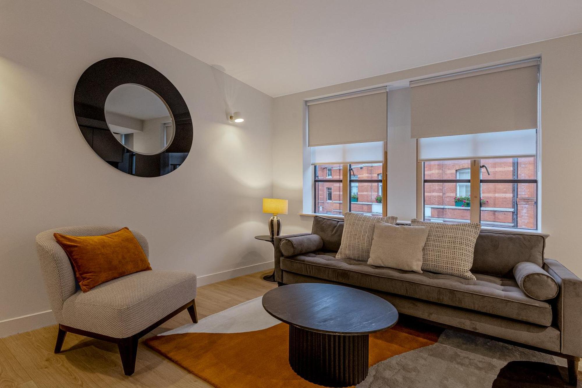 Central Servised Apartments On Artillery Lane ロンドン エクステリア 写真