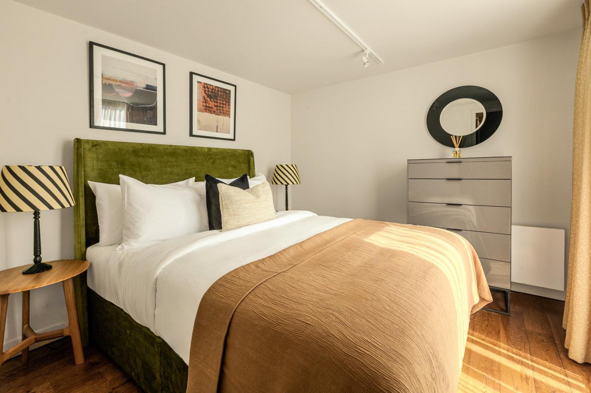 Central Servised Apartments On Artillery Lane ロンドン エクステリア 写真